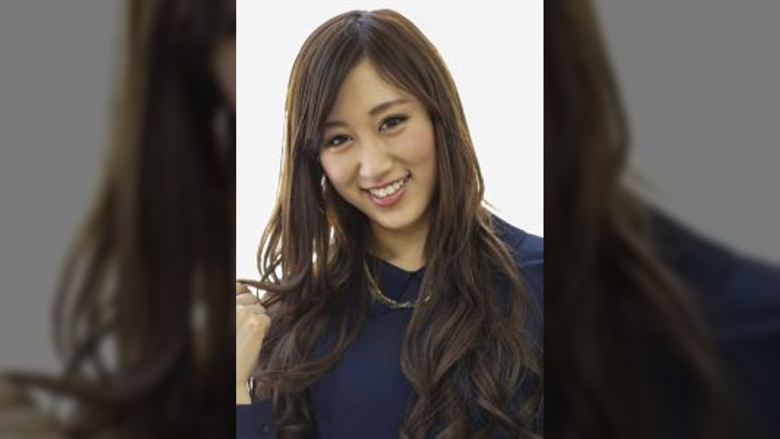 「脱ぐ仕事がヤダ」って言ってたけど実は自分がスケベでチ○コ求めちゃう淫乱だって分かっているから断っていたんでしょ！