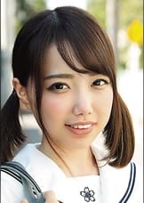 ゆい　18歳