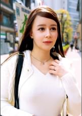 さゆりさん　２３歳　ハーフ美人妻の色白Ｇ乳が騎乗位で揺れる
