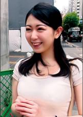 みさとさん　２３歳　キレイなお姉さんはやっぱり美容部員でＦカップ　【ガチな素人】