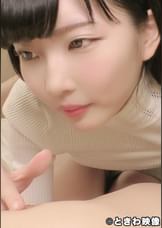 敏感でスレンダーな自撮り女子大生のパイパンなおマ〇コにドビューっと中出し！