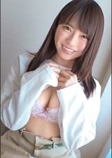 【初撮り】【激カワ18歳】【うぶ過ぎる大学1年生】恥ずかしさでカメラを凝視できないうぶな18歳の美少女。人生2人目の相手に.. ネットでAV応募→AV体験撮影 1193