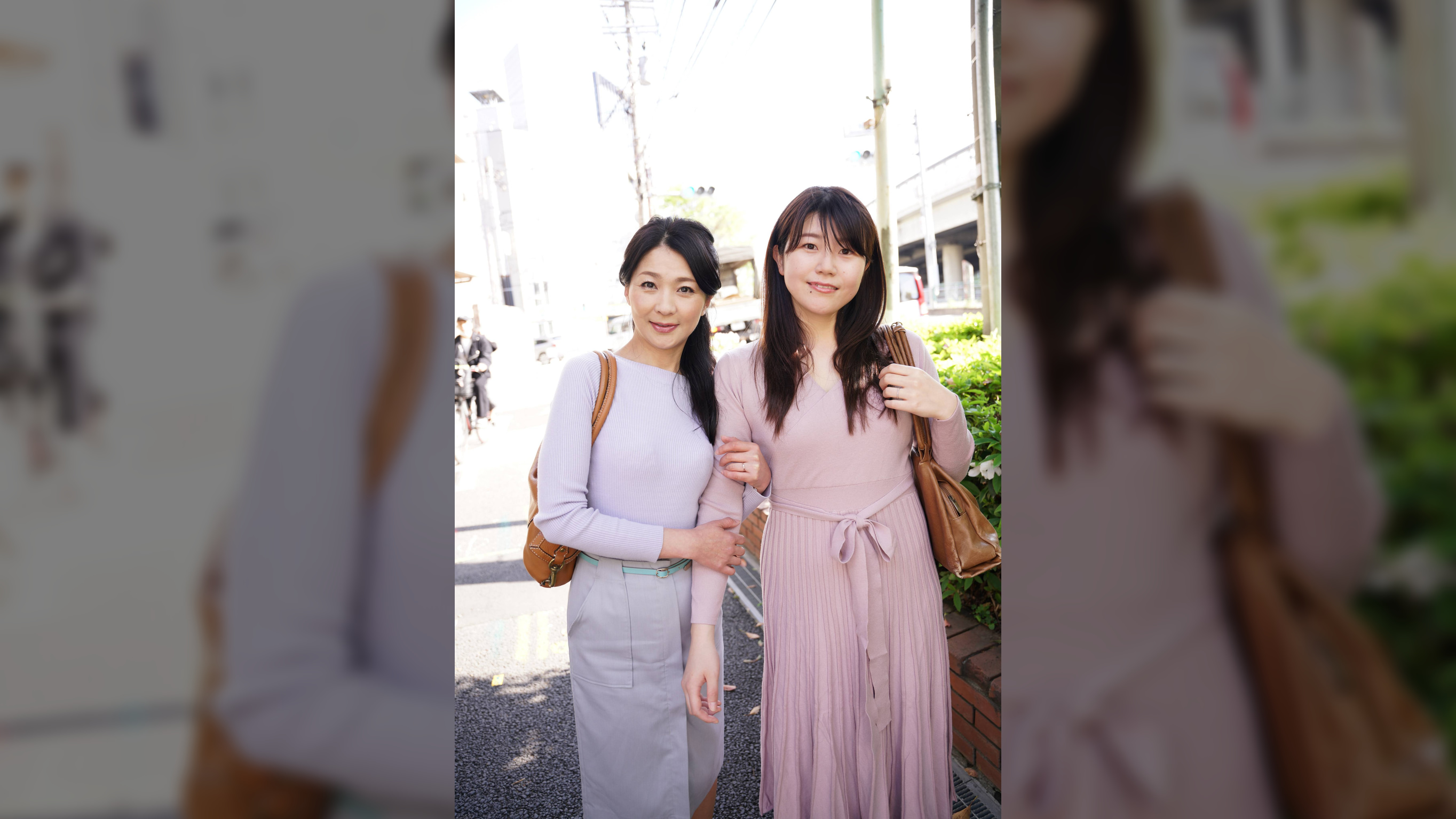 しほり　ちなつ