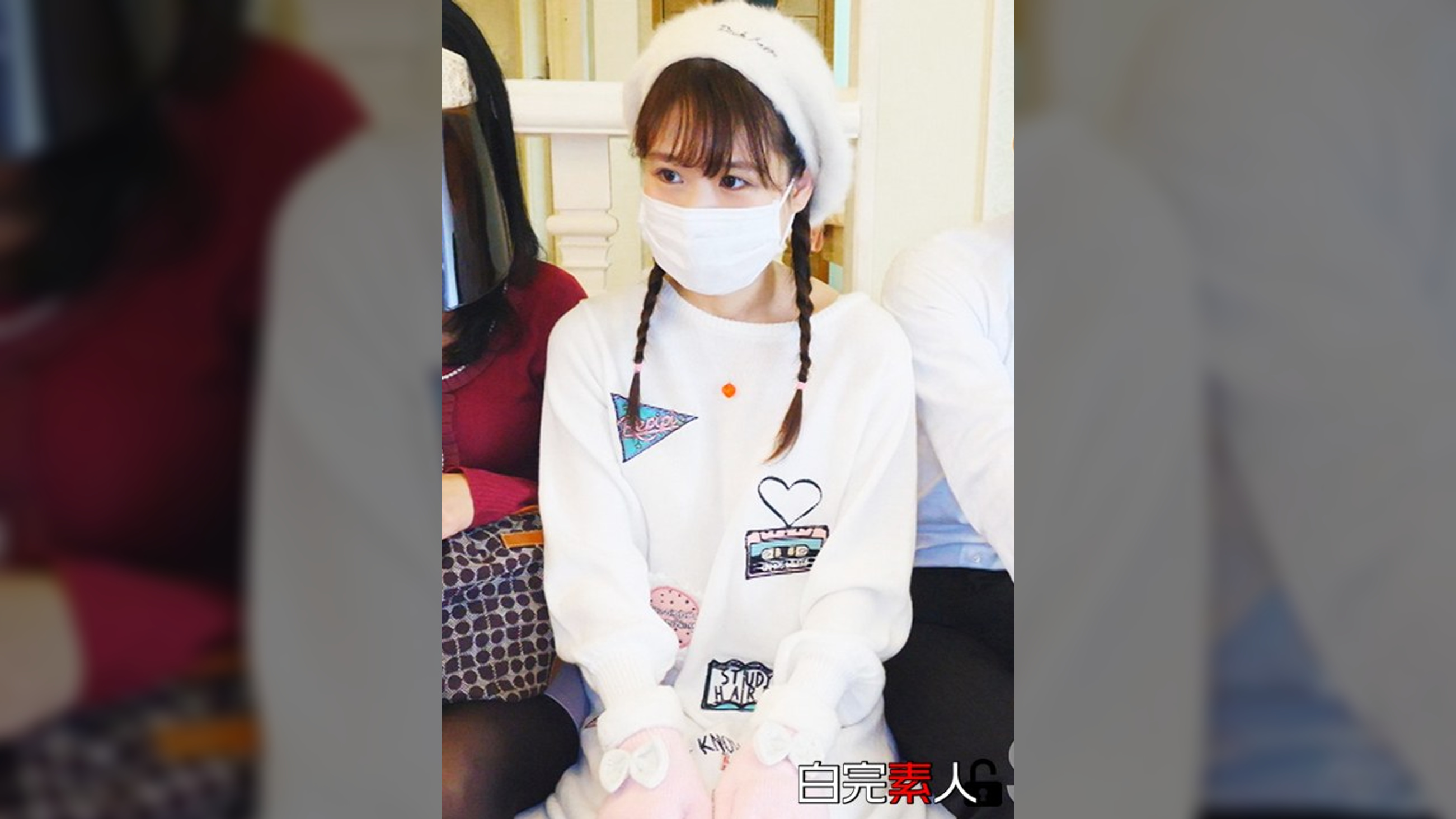 お金欲しさに両親の目の前でAVバイト