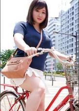 ※素人応募※セックスレス20年の爆乳人妻