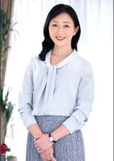 多趣味な五十路妻のお戯れ　貪欲に高みを目指しいままでに味わったことのないエクスタシーに失神寸前　中出し懇願同時イキSEX！