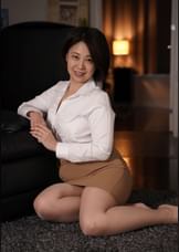 依央梨