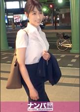 マジ軟派、初撮。 1524 彼氏の浮気が発覚して傷心中の美人OLをお酒で釣ってホテルに連れ込み成功！慰める為と体に触れると抵抗していた力が徐々に抜け…巨乳を揺らしながら背をのけ反らせて大絶頂！