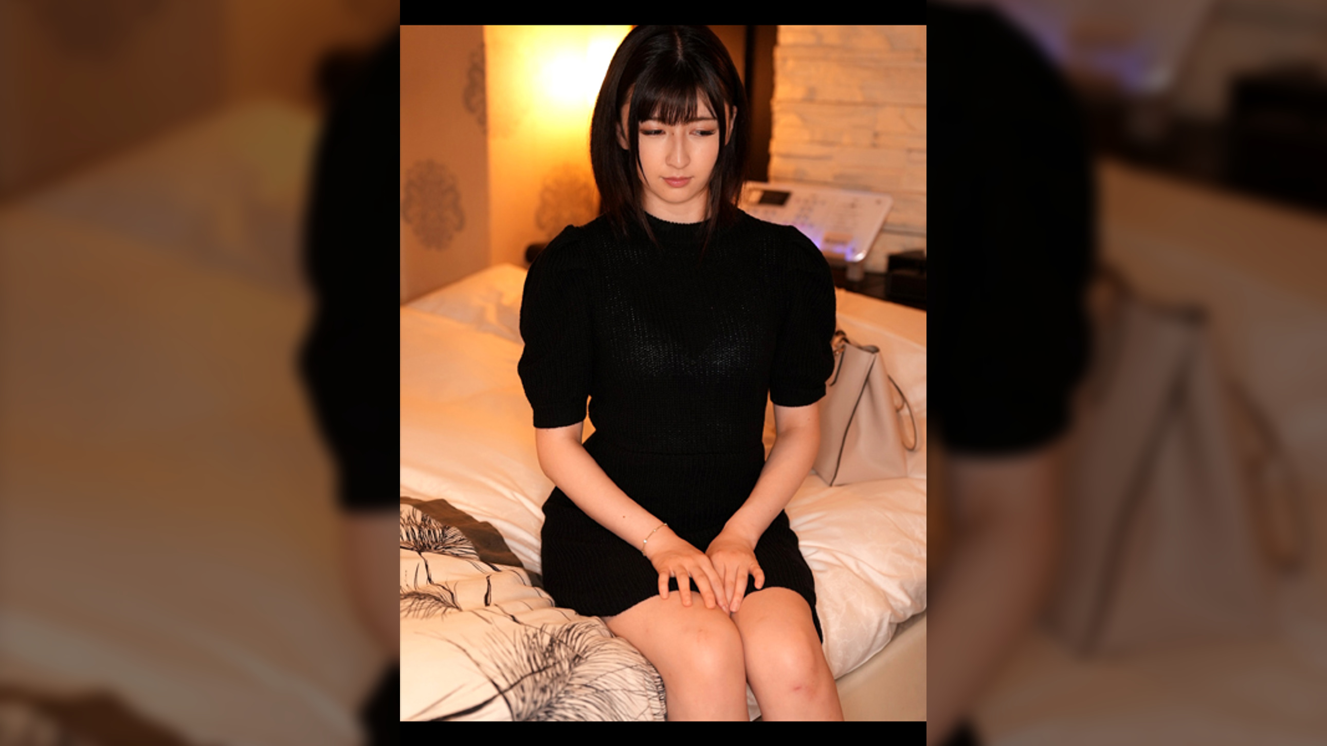 激レアハーフ系美女_美尻に無断連続中出し