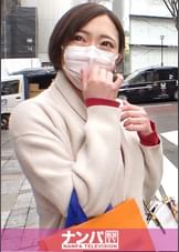 マジ軟派、初撮。1602表参道で見つけた新婚なのにセックスレスに悩むお洒落セレブ人妻！3ヶ月前にセックスしたっきりで欲求不満！久々のオナニー以外の刺激に抑えていた性欲が爆発！！真っ昼間から豪快に潮吹いて他人棒で乱れまくりイキまくり！！美人なお顔に大量顔射！！