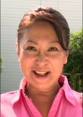 彩乃（52歳）黒乳首