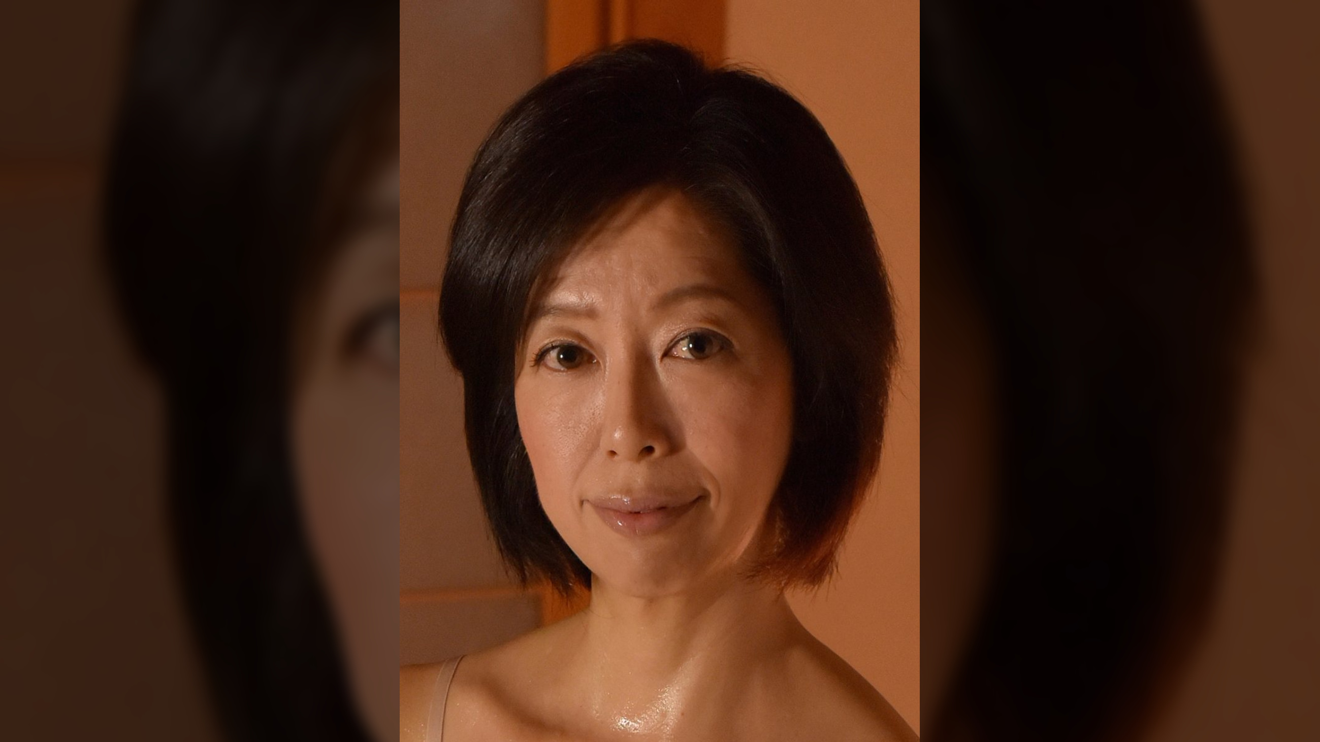 かえで〈54歳〉厚い唇