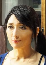 ゆう子(53歳)黒い乳首
