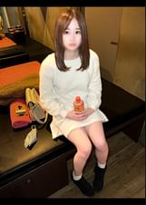 【個人撮影】垢抜け無いスレンダー系美女と鏡張りのレンタルルームでP活_生チンのおねだりに中出し対応