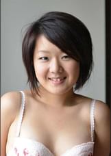 英語ペラペラの帰国子女に編集部員のオナニーを見せつけたら　あやめ