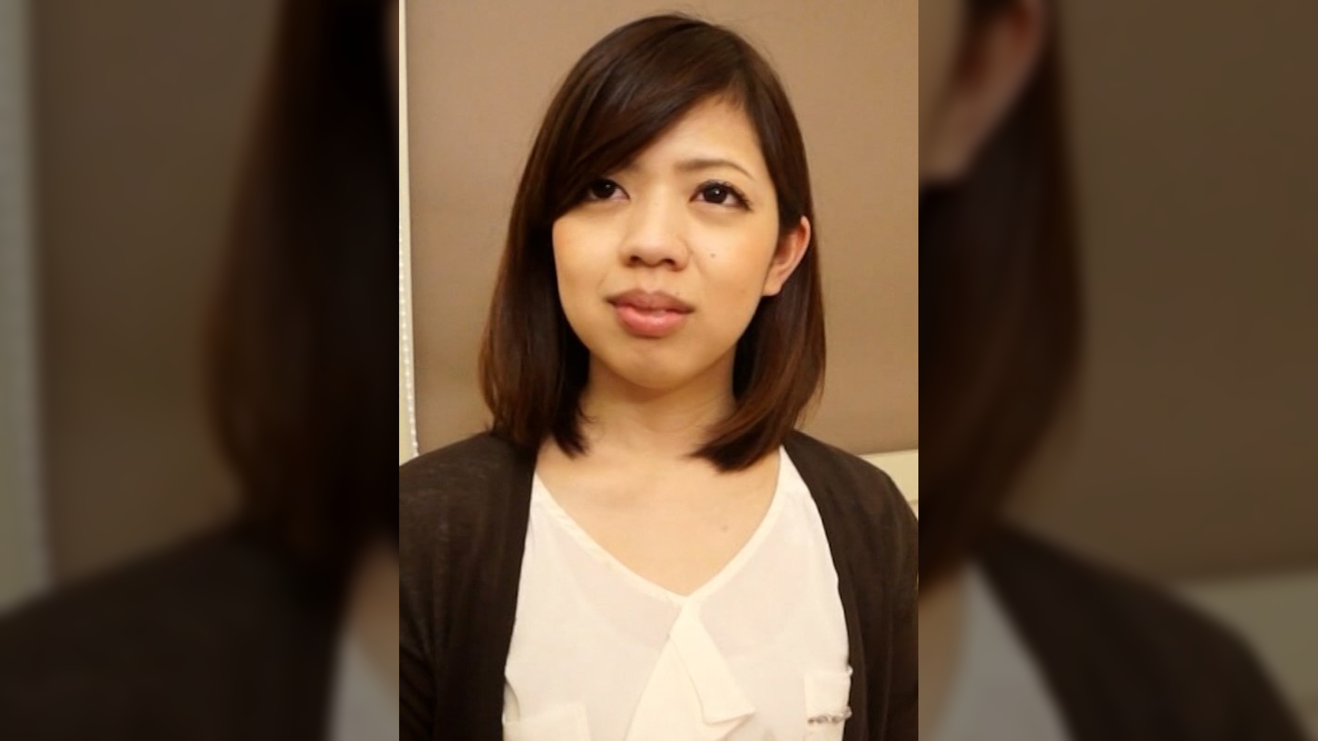 不倫モデル⁉ナンパ師の巧みな話術に流されて脚を広げる欲求不満な奥様！