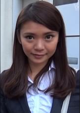 新社会人の意識調査でインタビューを受ける女上司と新入社員。エロい質問に及ぶとまさかの童貞‼謝礼の為⁉後輩の為⁉一肌もパンティも脱ぎましょう‼