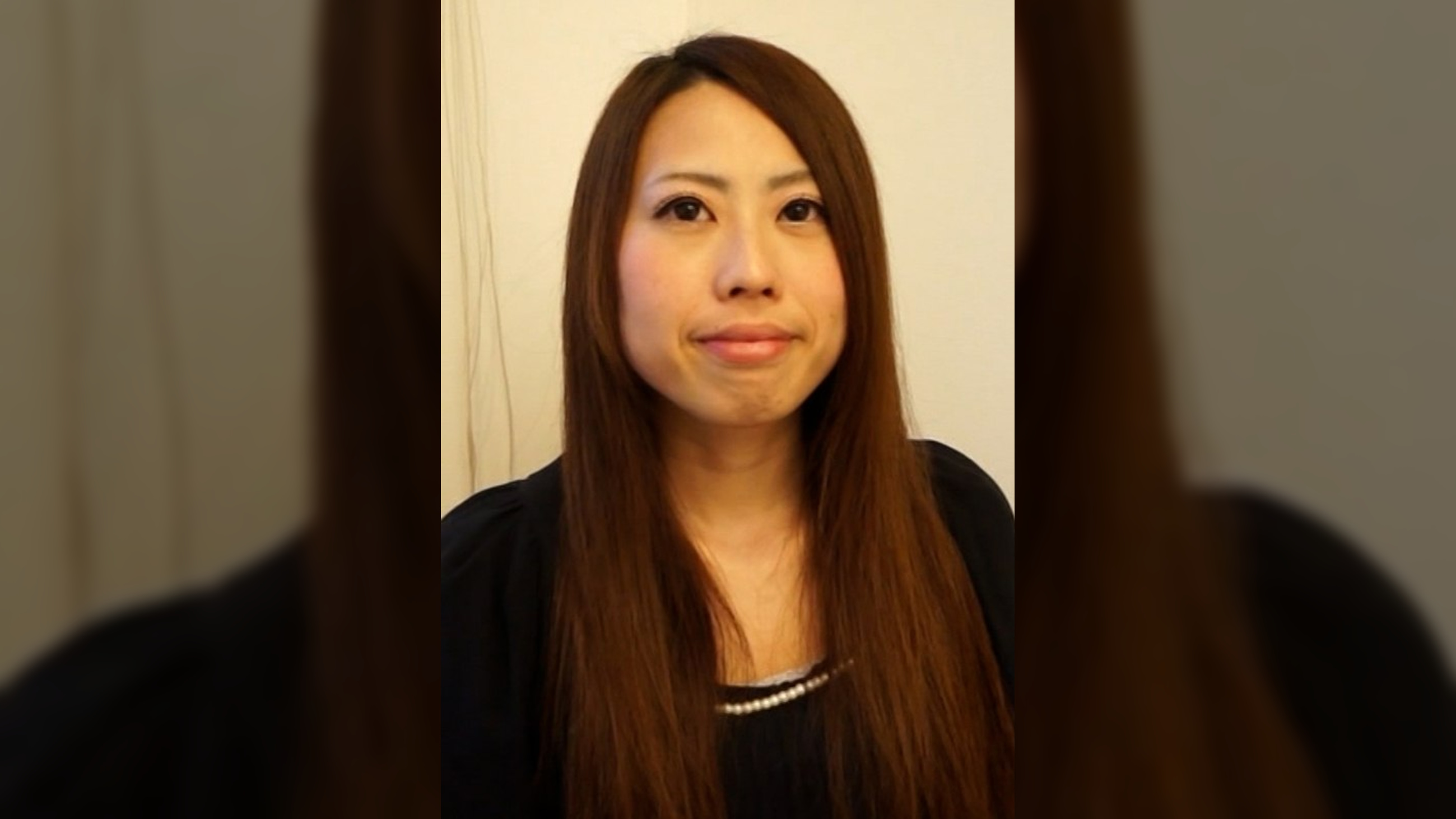奥さんあなたのブラちょっと見せてくれませんか？爆乳奥さんのおっぱい触ったらスイッチオン?