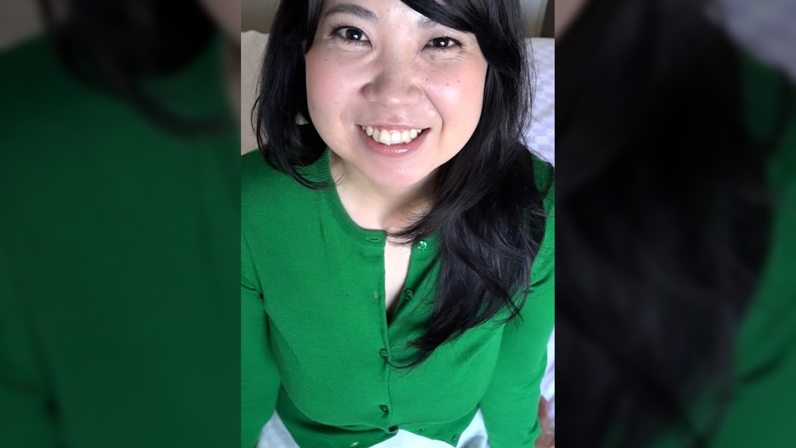 元コスプレイヤーの95cmIカップ爆乳奥様。マシュマロ爆乳で包み込むパイズリにウットリ