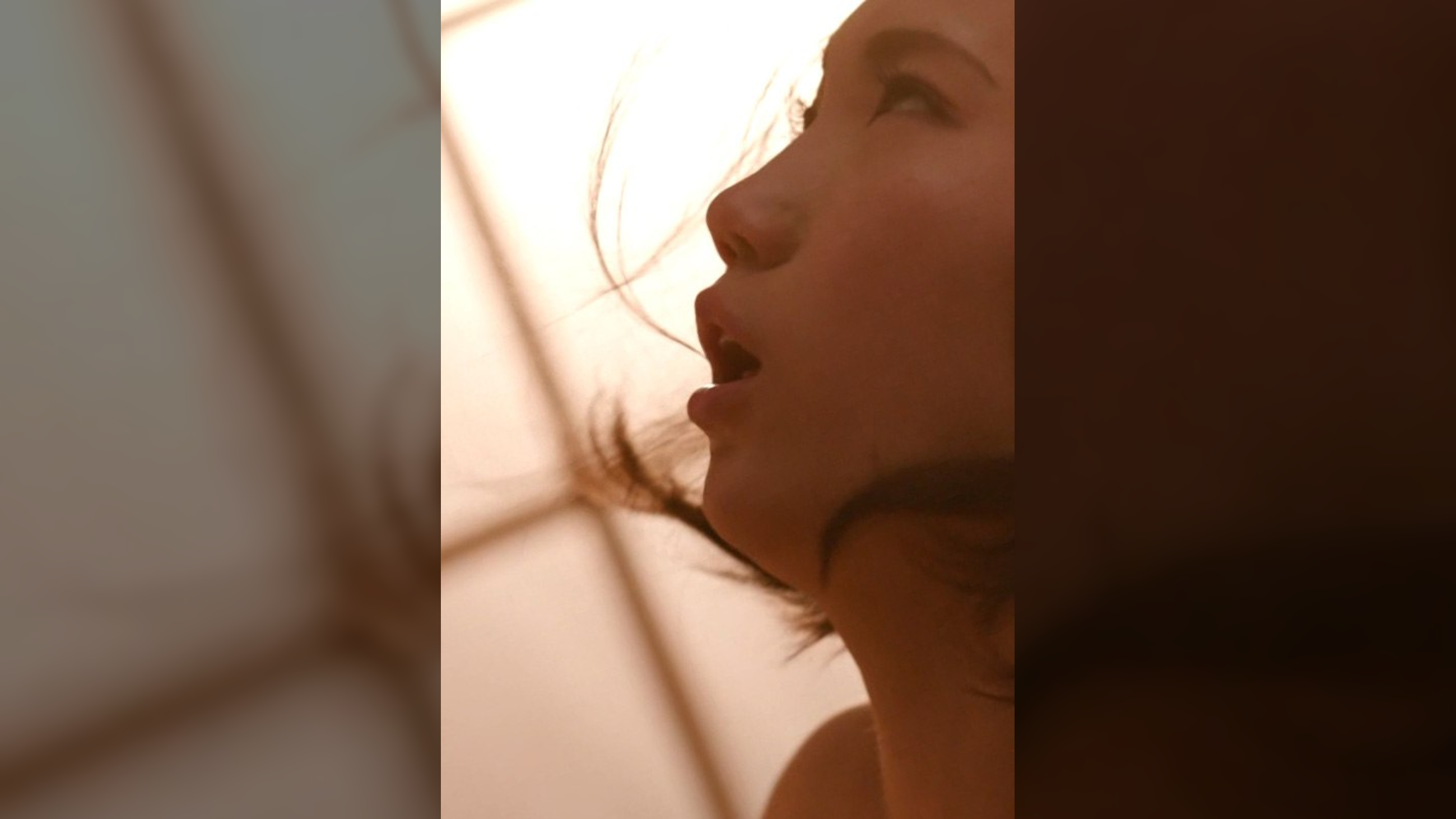 突然の訪問者！台所でイラマチオ！変態覚醒のSMプレイに没頭する若妻?