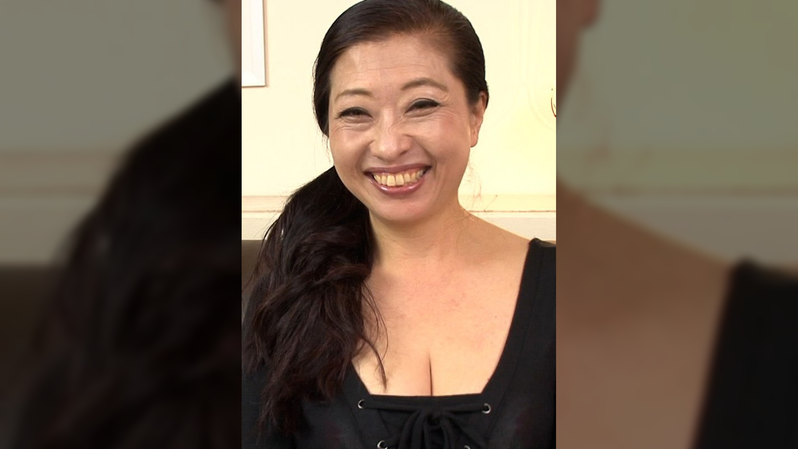 旦那とは10年程のセックスレス！AVに興味あり応募して来た隠れビッチ熟女さんの欲望丸出し快楽性交！