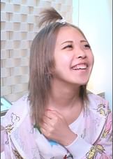 彼氏と別れて欲求不満な女●●生と3Pしちゃいました