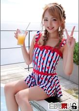 貧乳ギャルと水着着衣中出しSEX