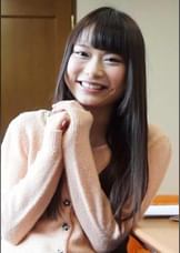 アイドルすぎる新人編集部員　愛莉