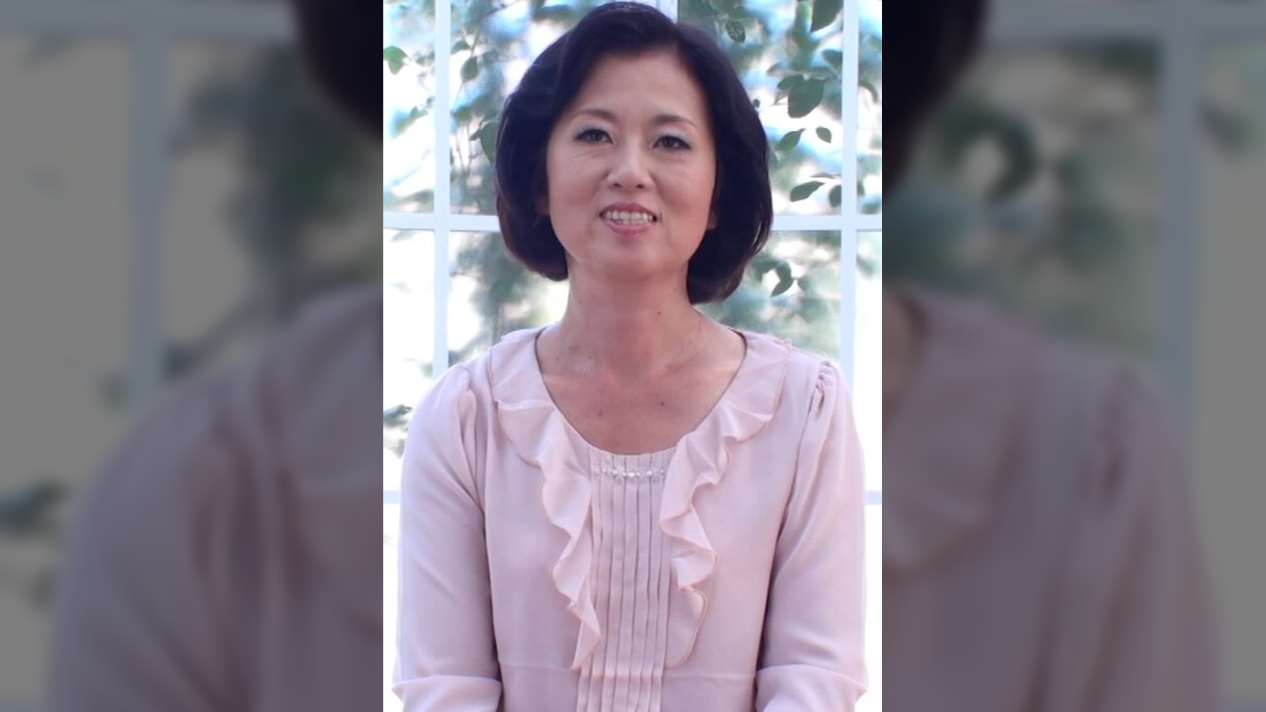 バツイチ52歳熟女が決意のAV出演！清潔感溢れる熟女が淫乱熟女に変貌してイキまくりの中出しSEX！