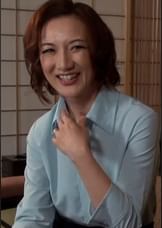 母娘の赤裸々インタビュー!娘の前で女として抱かれる母の本能丸出しの痴態!
