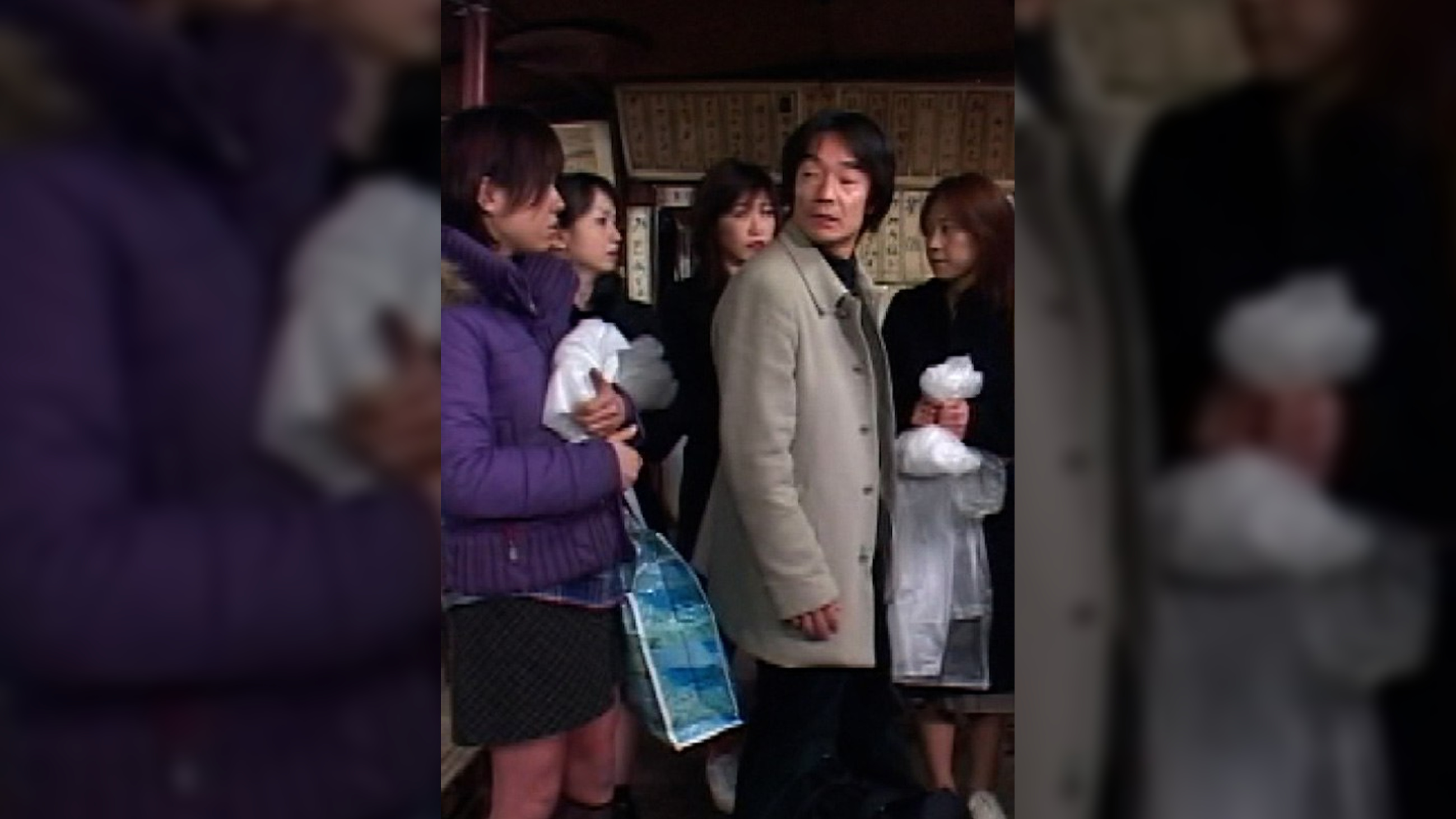 とある川辺の食堂に集まる訳アリ熟女達の欲望溢れる昭和官能ドラマ！