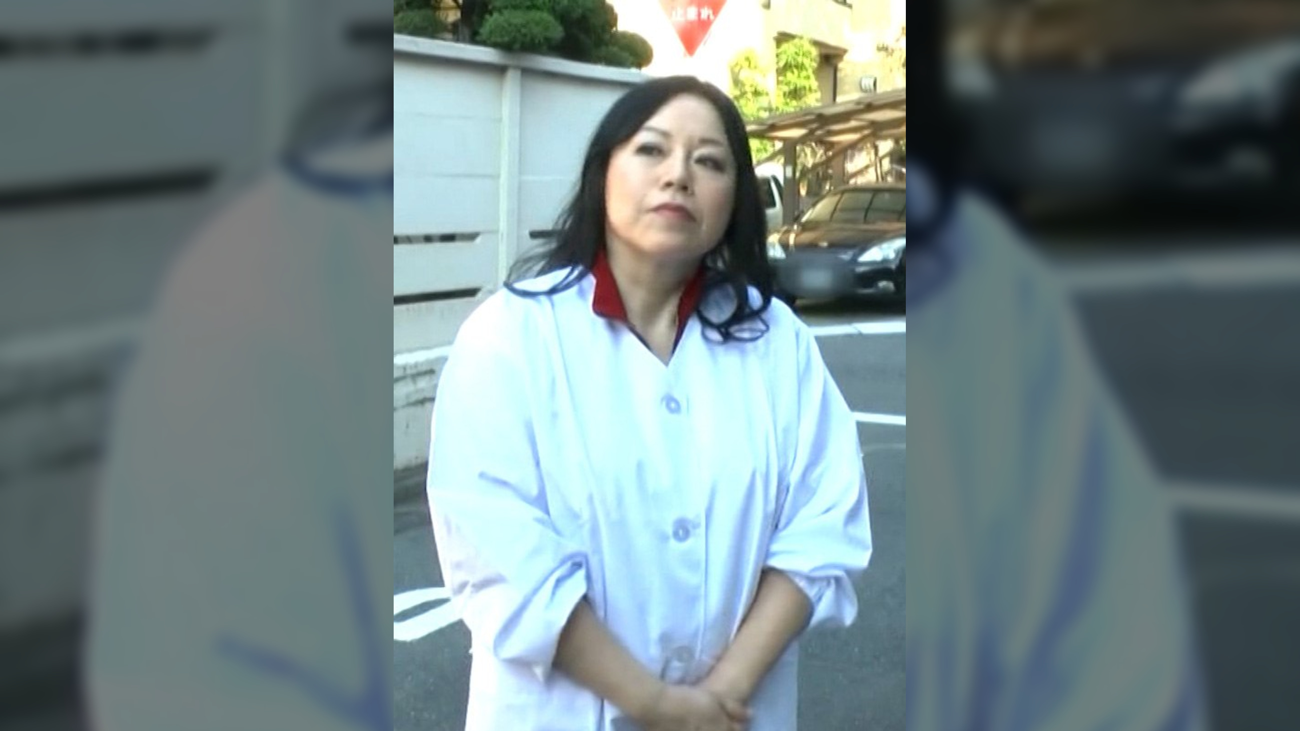 商店街の男達をいじめる傲慢なそば屋のおばさんを成敗!