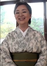 和服熟女が覚悟を決めてAV出演！和服が乱れてより淫靡なエロさを醸し淫乱開花の変態SEXにイキまくる！