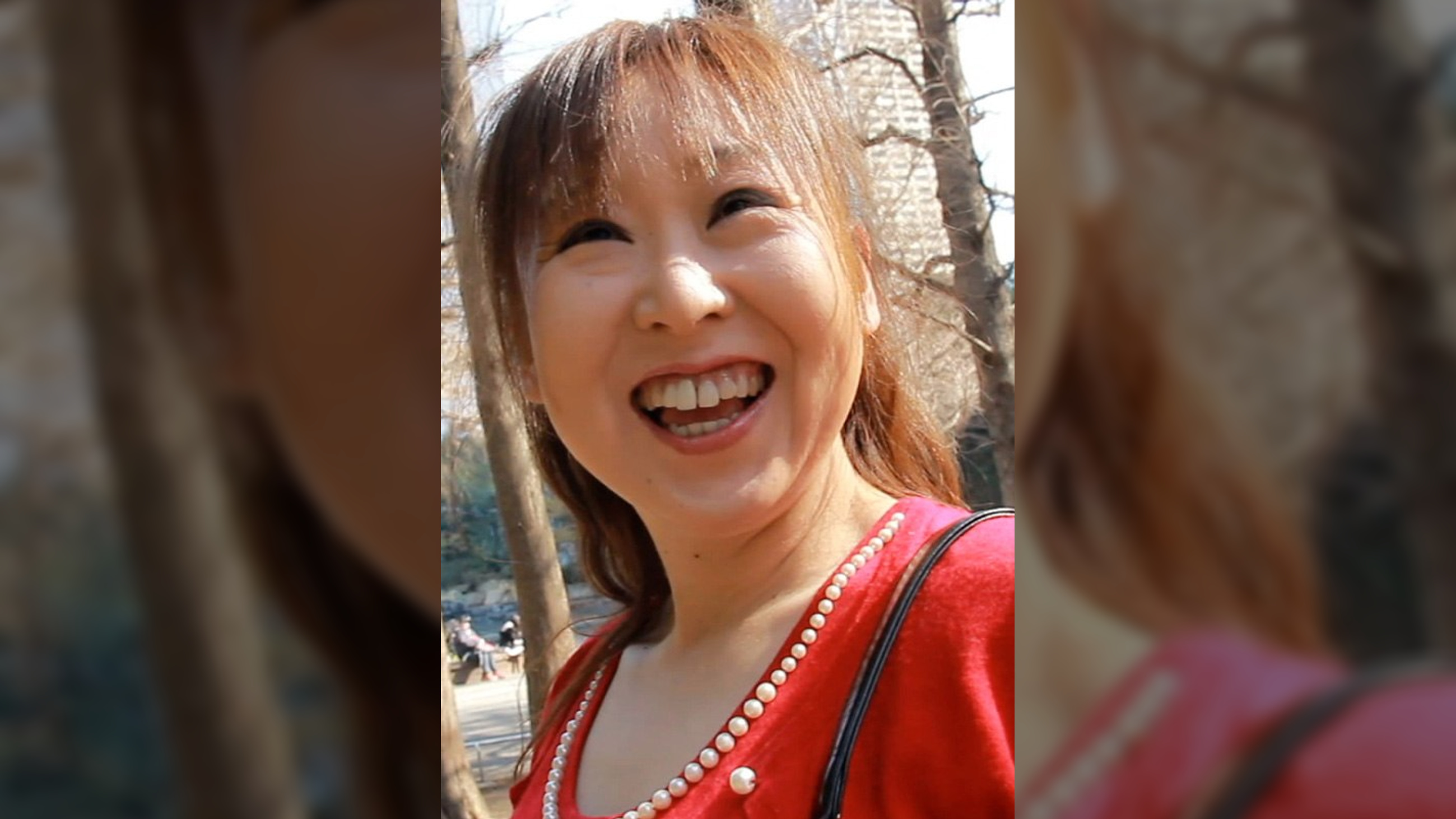 とにかく明るい笑顔の介護士さん!彼氏の要求はなんでも聞いてしまう優し過ぎるエロビッチ熟女は豊満ボディを嬲られ快楽の沼へと嵌っていく…