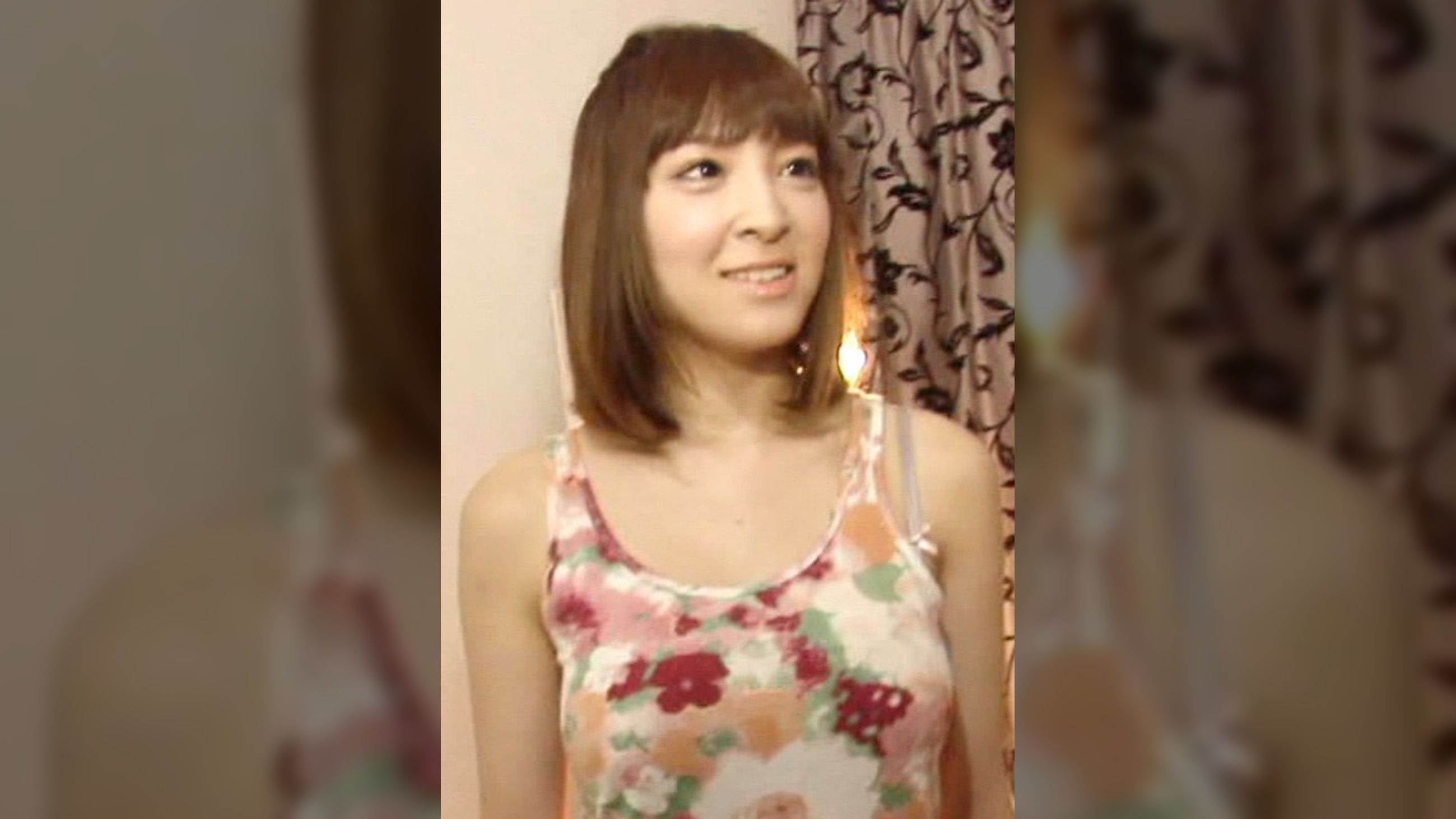 カラオケ店でナンパした可愛い店員さんを「看板娘のプライベート」と言うインターネット番組に出演依頼⁉謝礼金の力で下着姿からなし崩し的にSEXに溺れてしまう美少女…