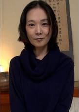 真面目そうな幸薄系美熟女さんが長年のセックスレスに耐えかねてAV出演!女性としての魅力をもう一度!しっとり淫靡に悶える熟女のSEX!