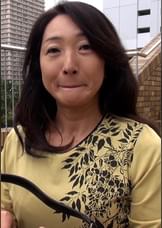旦那以外の他の男性としてみたいと性欲旺盛な清楚系熟女奥様がAV出演！控えめ熟女の人生初浮気SEX