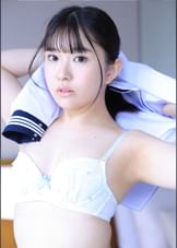 娘に喰わせてもらってます。　月本海咲