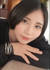 【いきなり全力ピストン】洋服大好きなオシャレでカワイイ芸術学部女子大生つむぎちゃん登場！手マンでビチャビチャになったおま○こに巨根挿入！挿入から発射までほぼノンストップ！！容赦のない激しいピストンで膣奥を突いて突いて突きまくる！！ ネットでAV応募→AV体験撮影 1858