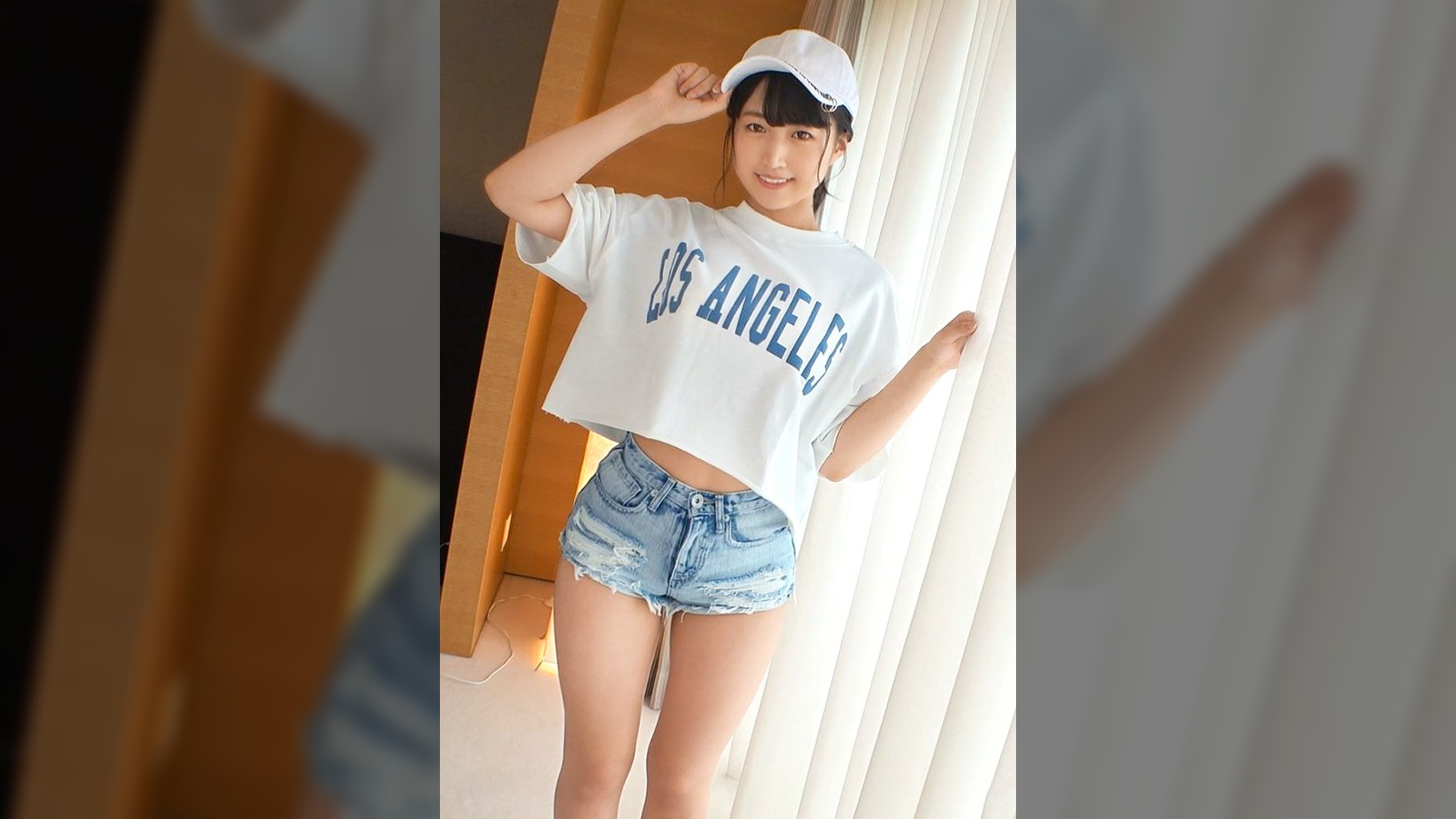 【初撮り】【幼顔×幼声】【アニメ声絶頂】童顔なのに高身長というギャップがそそる現役大学生が登場。経験薄のからだを快感で震わせて、幾度も可愛らしい声で絶頂を告げる.. ネットでAV応募→AV体験撮影 1605