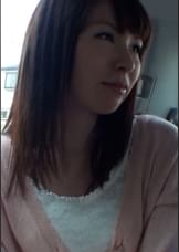 街行く美人奥様をインタビューと称してナンパ！車に誘って下着見せて、からのなし崩し的にボディタッチでエロモード突入の不貞妻に中出しSEX！