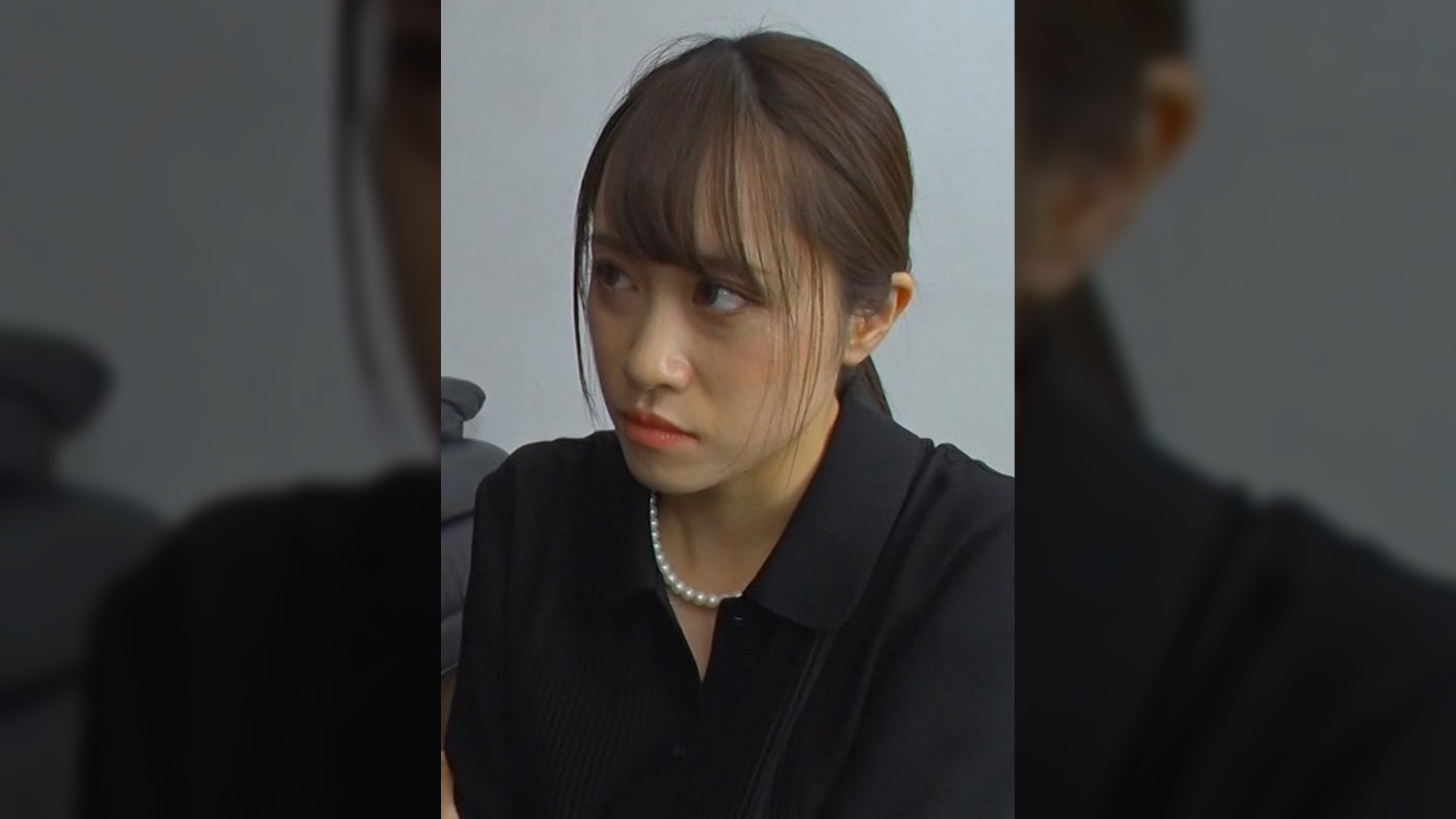 夫の1周忌に夫の弟に抱かれ喪服を脱ぎ遺影の前で熟れた女盛りのカラダを何度もイカされる美しい潮吹き未亡人！