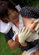 田舎の五十路熟女と青空SEX！大自然の恵みを感じながら乳首を勃起させての中出しSEX！