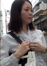 帰宅途中のOLさんの赤裸々白書！仕事場の不満をぶちまけて！謝礼金につられて淫らな撮影OK！好きものOLの淫乱乱交SEX