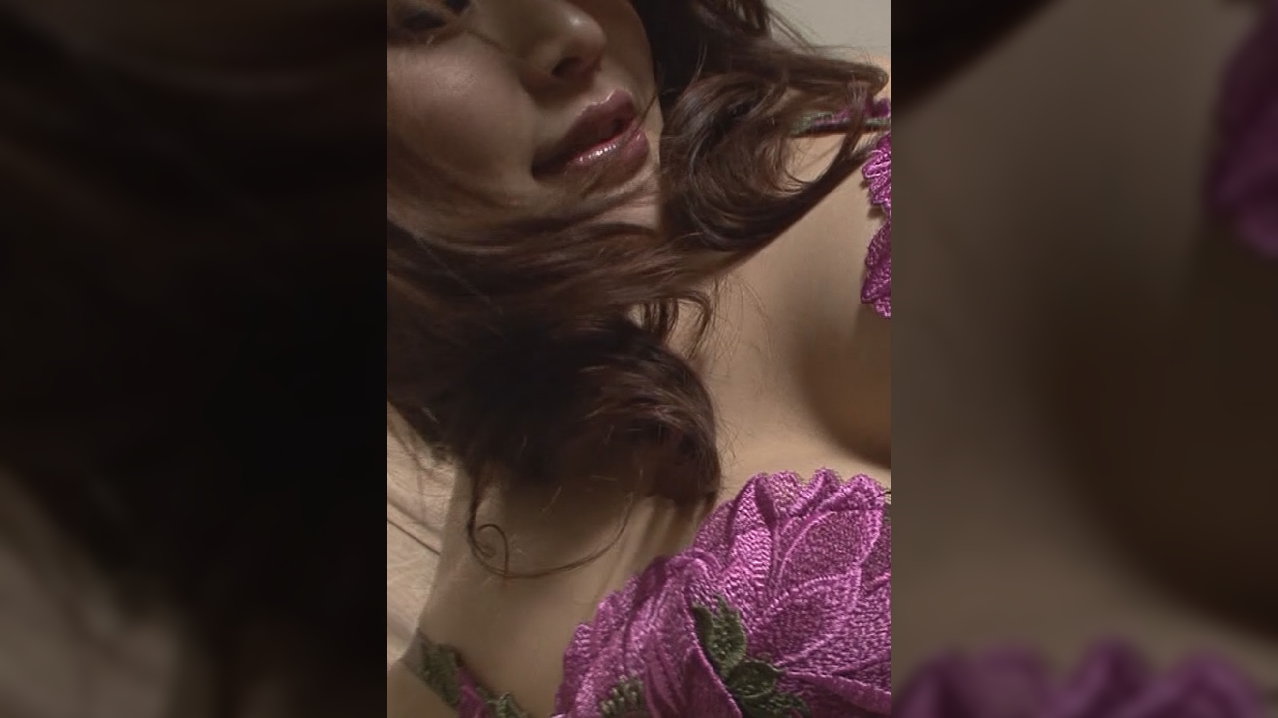 これで見納め！？旦那の浮気に怒り心頭！清楚系美人奥様のリベンジ不倫！激情セックスでストレス解消！