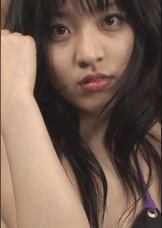 芸能人と遜色のないパッチリお目目で括れたBODYの極上素人娘がまさかの出演!見ている者を虜にする淫靡な顔の数々を見逃すな!