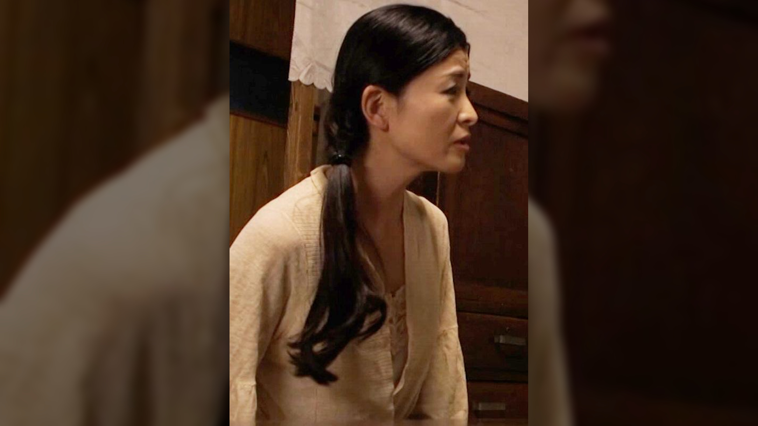 仕事に燃える妻に複雑な娘婿と美し過ぎる熟れたカラダの義母との禁断の淫乱SEX！