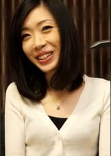 清楚系スレンダー美人の奥様が欲求不満解消にAV出演⁉オンナ盛りはSEXだってしたくなります。
