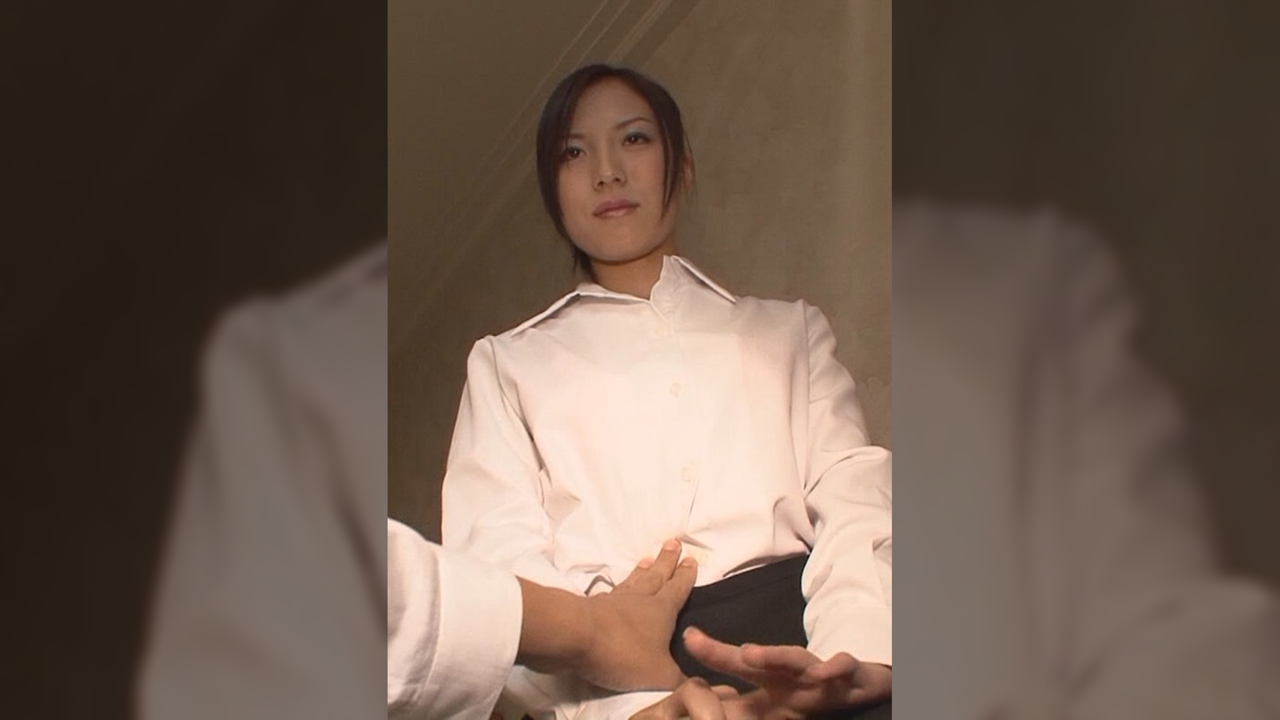 内定欲しさに身体を差し出すJDをホテルに呼び出し不適切行為を繰り返す面接官！最後は顔にぶっかけで一発採用！