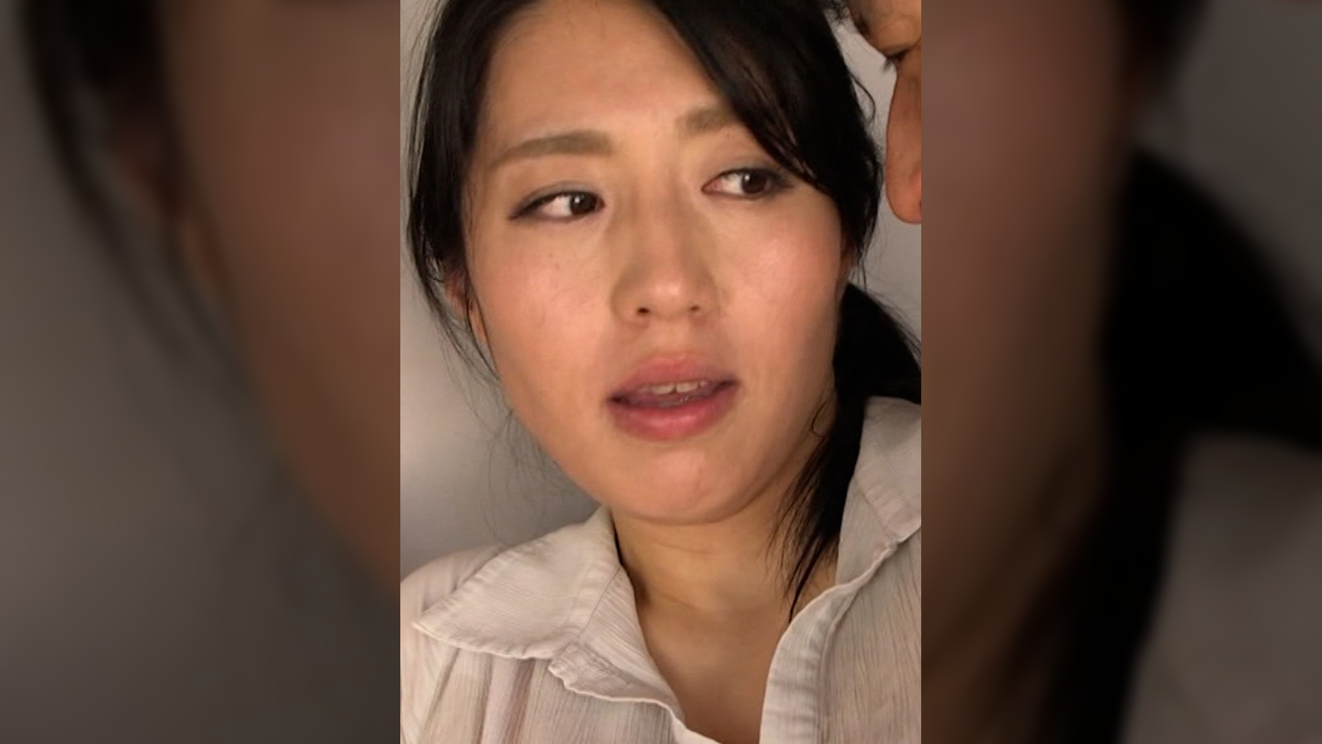 エロス溢れる美熟女のカラダに狂う若い肉棒!一度の過ちは加速度を増して堕ちていく!禁断の肉欲SEXに狂う!